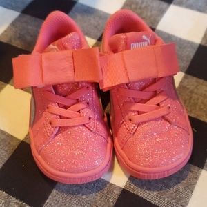 Puma glittery tennis shoes